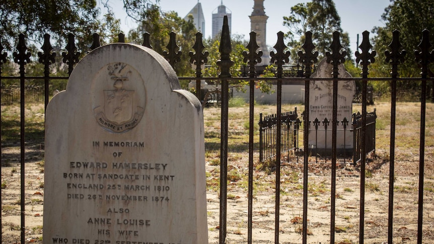 East Perth Cemeteries, the city in the distance November 30, 2015.jpg