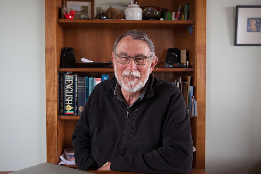 Professor Alastair Richardson, retired zoologist.