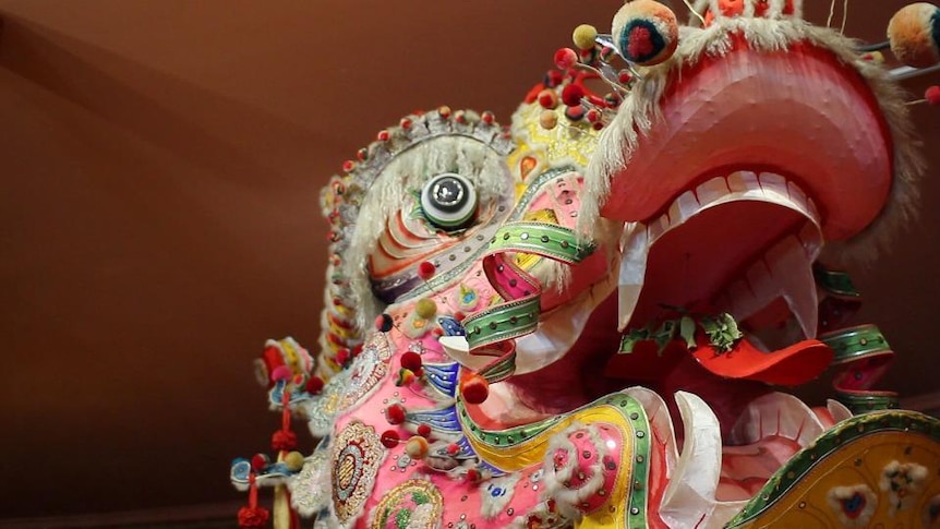 Head of Chinese dragon