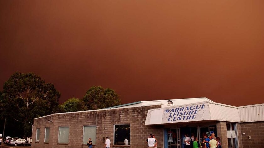Police need help from the public to work out how many people are still missing after Victoria's bushfires.