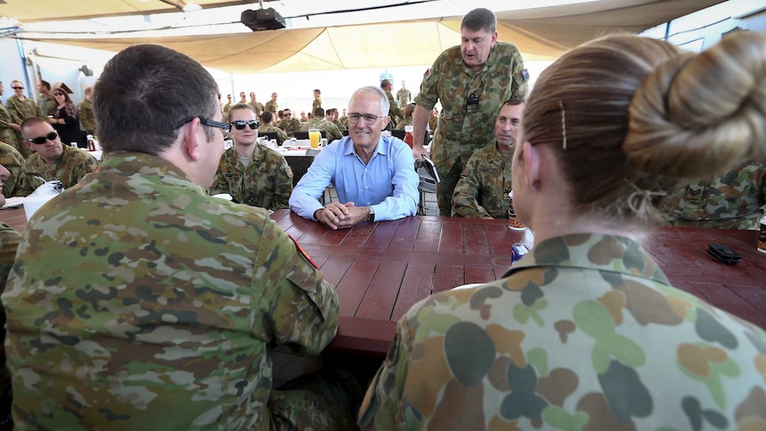 Malcolm Turnbull visits troops in Iraq