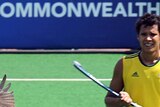 The Australian men's hockey team has advanced to the final at the Commonwealth Games in Delhi with a 6-2 semi-final defeat of New Zealand.