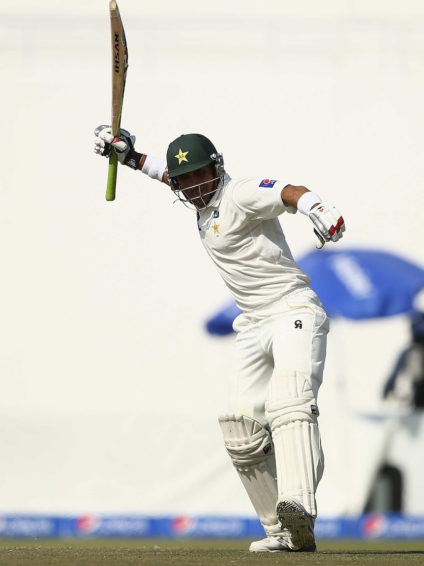 Misbah celebrates equal-fastest Test ton