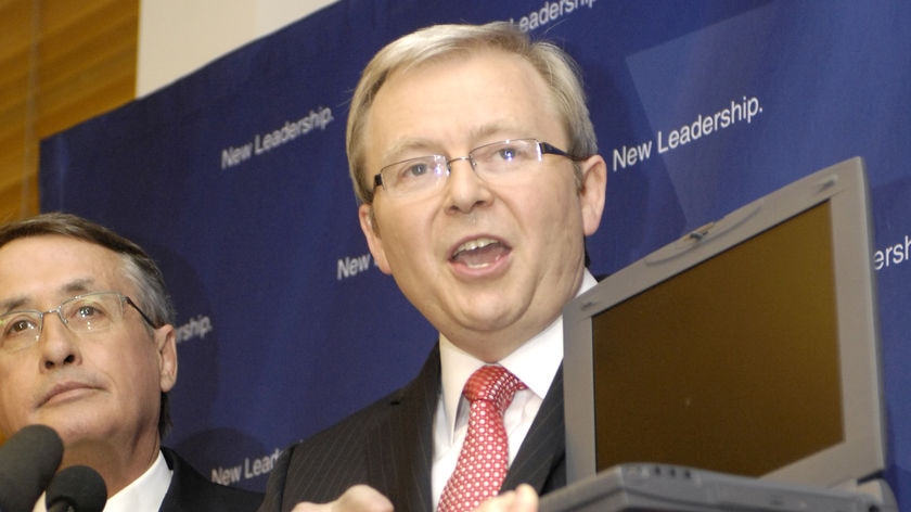 Campaigning in Melbourne today: Opposition Leader Kevin Rudd (File photo)
