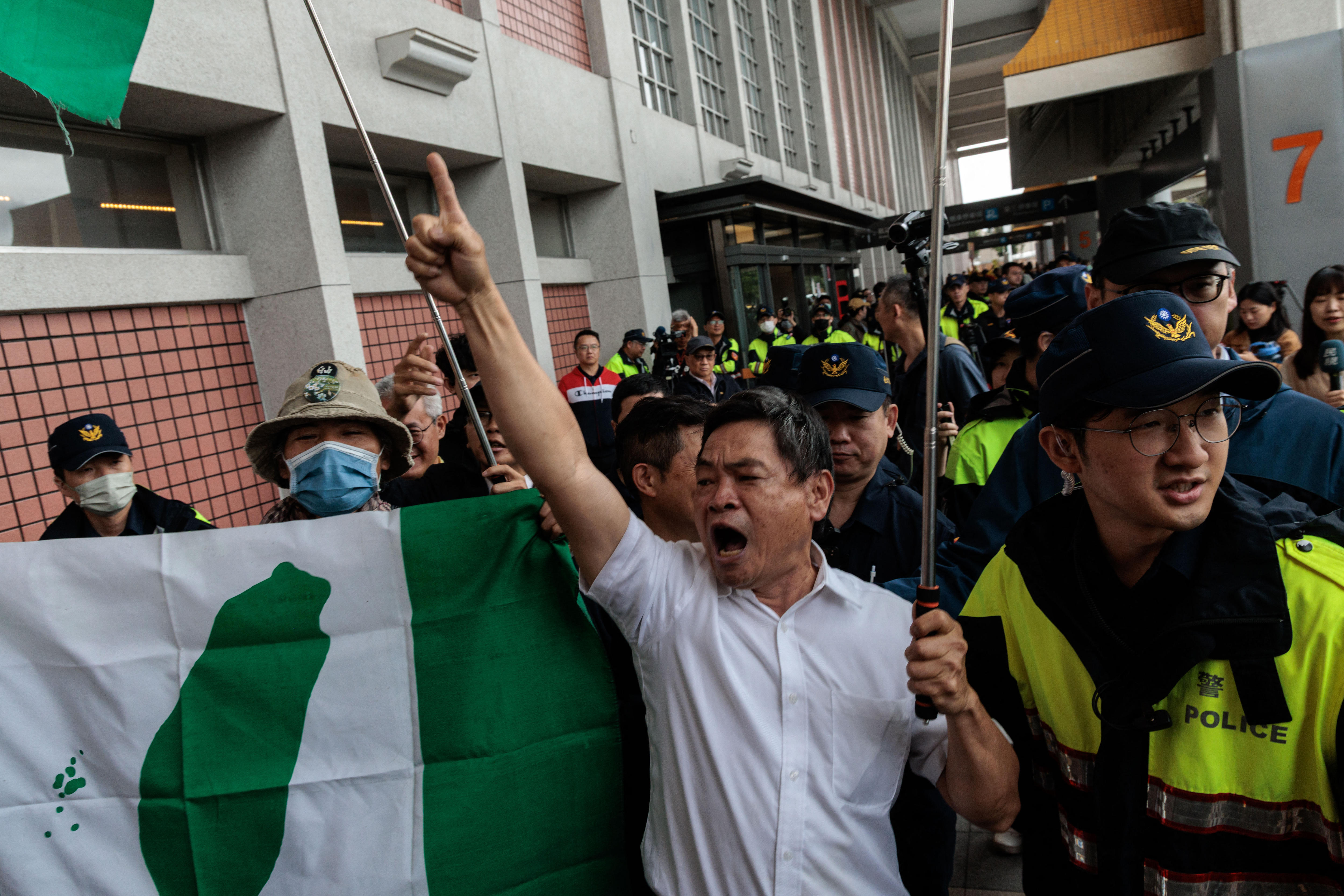Protesters against Cheng in Taipei