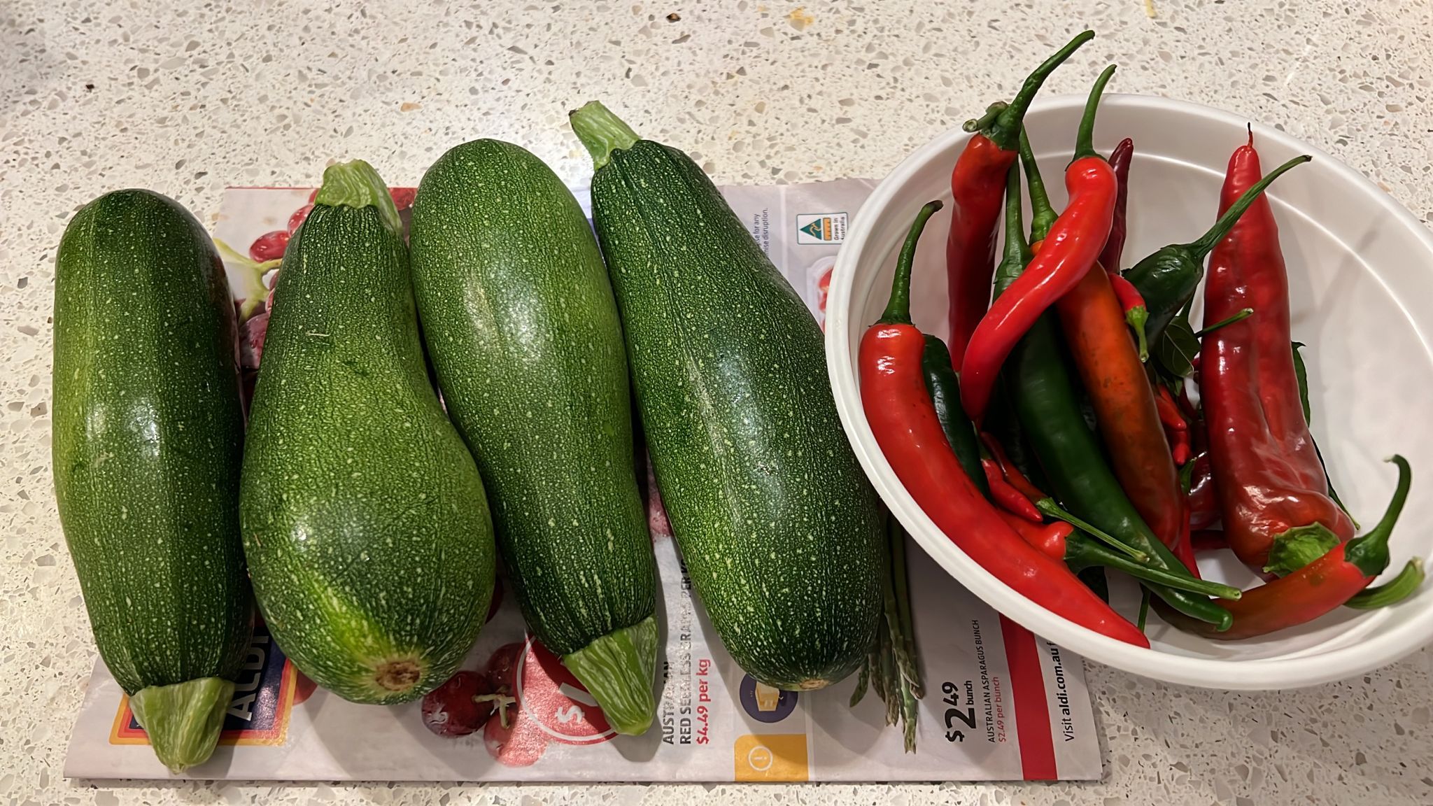 Nila cabai dan zucchini