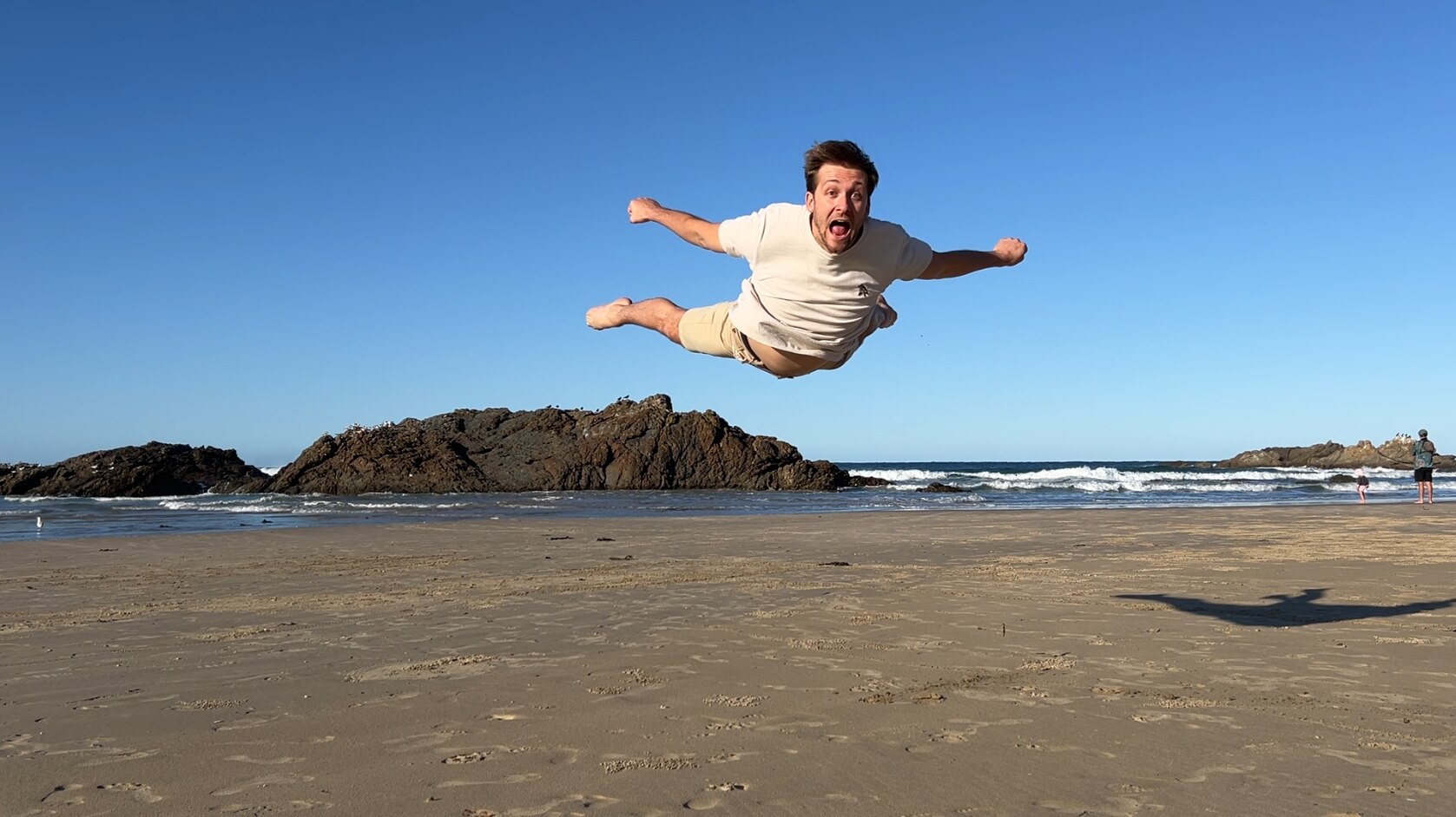 Cirque du Soleil's Nelson Smyles flips his way from a beachside town to