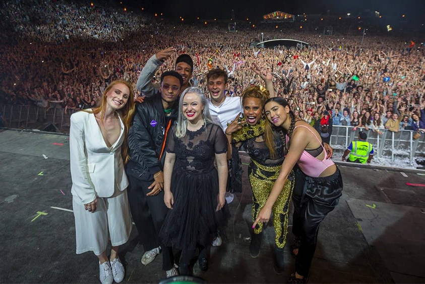 Flume at his Splendour in The Grass 2016 set with Vera Blue, Baro, Remi, Kucka, Remi, Ngaiire, and Jess Kent