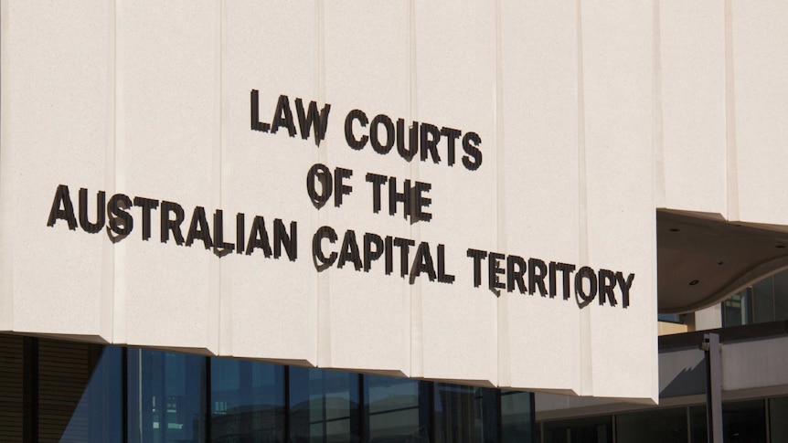 A sign saying "Law Courts of the Australian Capital Territory".