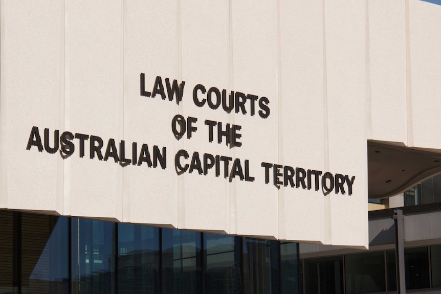 A sign saying "Law Courts of the Australian Capital Territory".