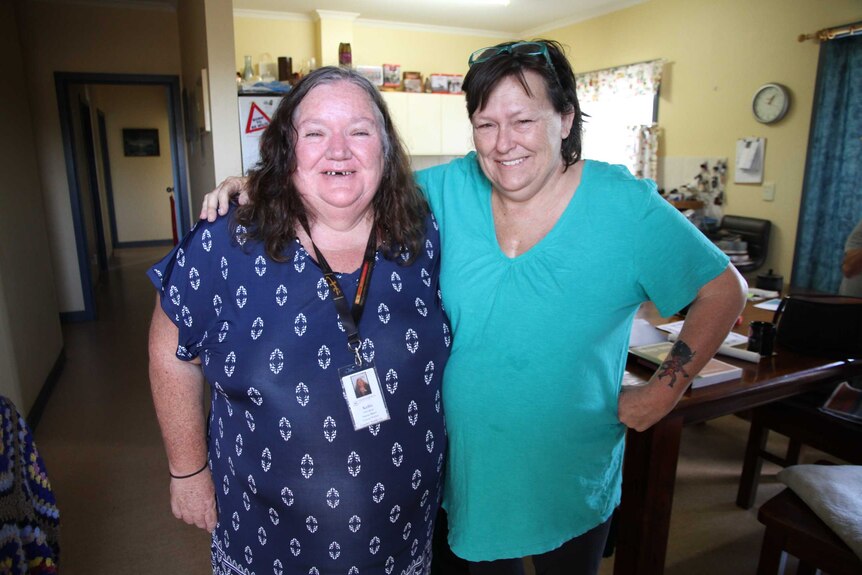 image of kelly (left) and Lyn (right ) together in Lyn's home.