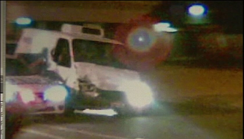 Car crashes after police fire Taser at driver - ABC News