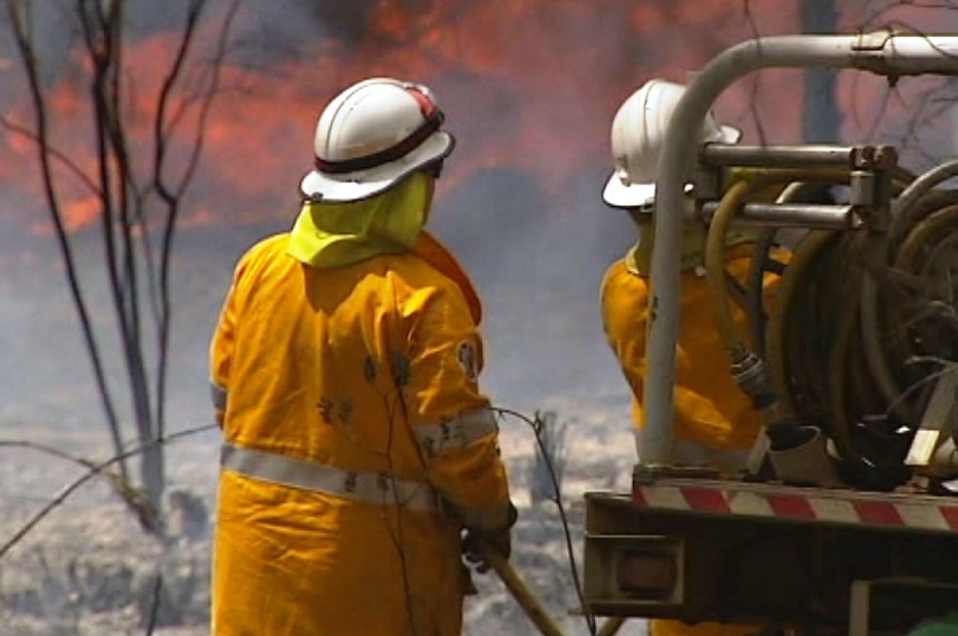 Heightened fire alert in WA as hot spell continues