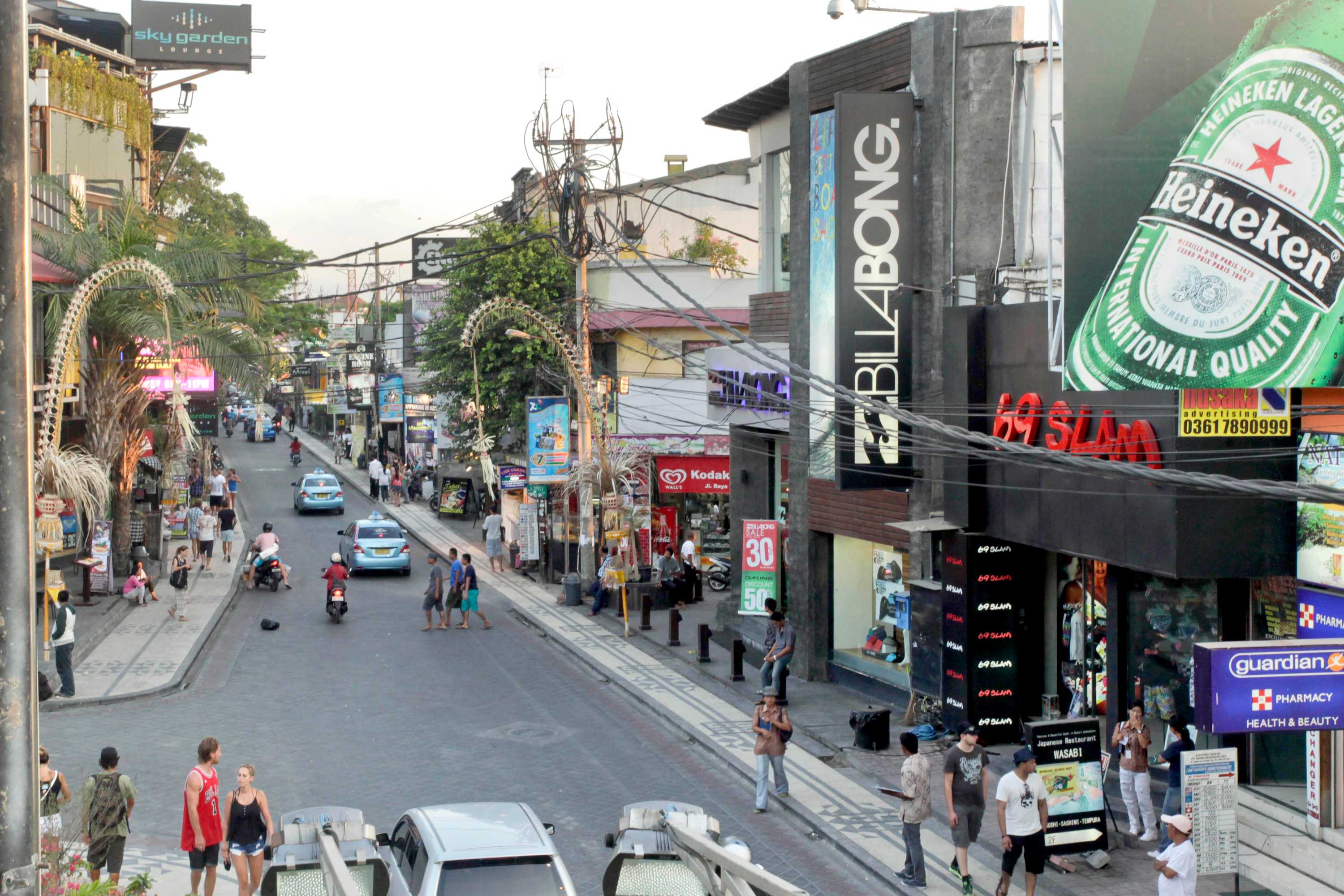 Kuta Square: Get the Detail of Kuta Square on Times of India Travel