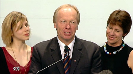 Peter Beattie says he has been given a mandate to fix health and water problems in Queensland.