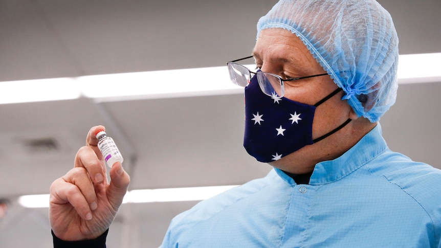 Scott Morrison visits the CSL vaccine manufacturing facility