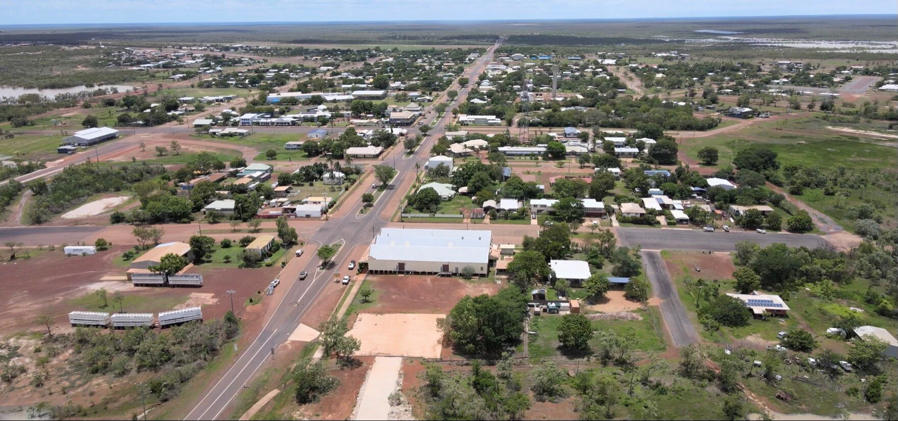 'Absolutely unbelievable' outback rainfall buoys hope for strong season