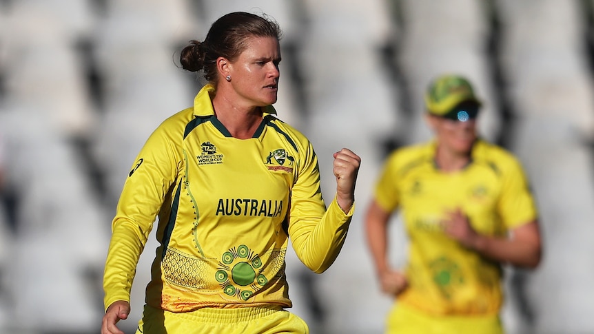 Jess Jonassen fière de ses performances d’embrayage après avoir aidé l’Australie à atteindre la finale de la Coupe du monde féminine T20