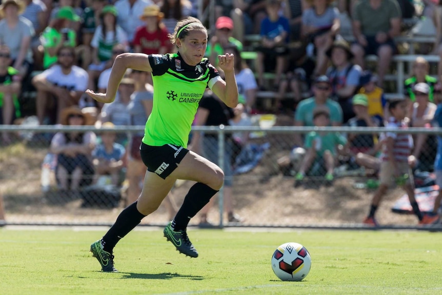 Canberra United player and Golden Boot winner Ashleigh Sykes