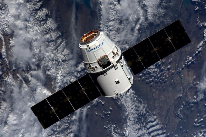 SpaceX dragon cargo prepares to deliver goods to the International Space Station, April 2016