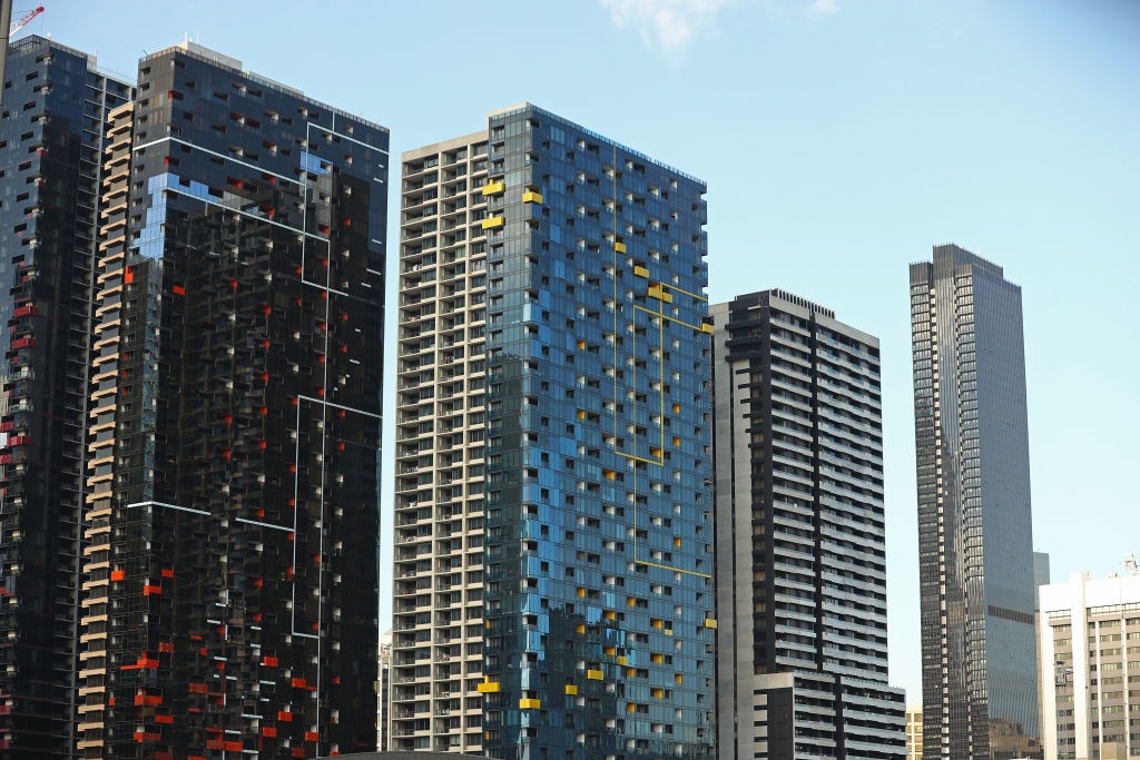 Green cities develop near public transport lines