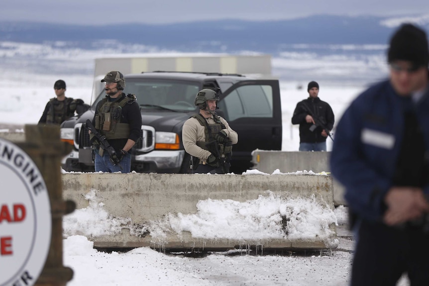 FBI at scene of Oregon refuge stand-off