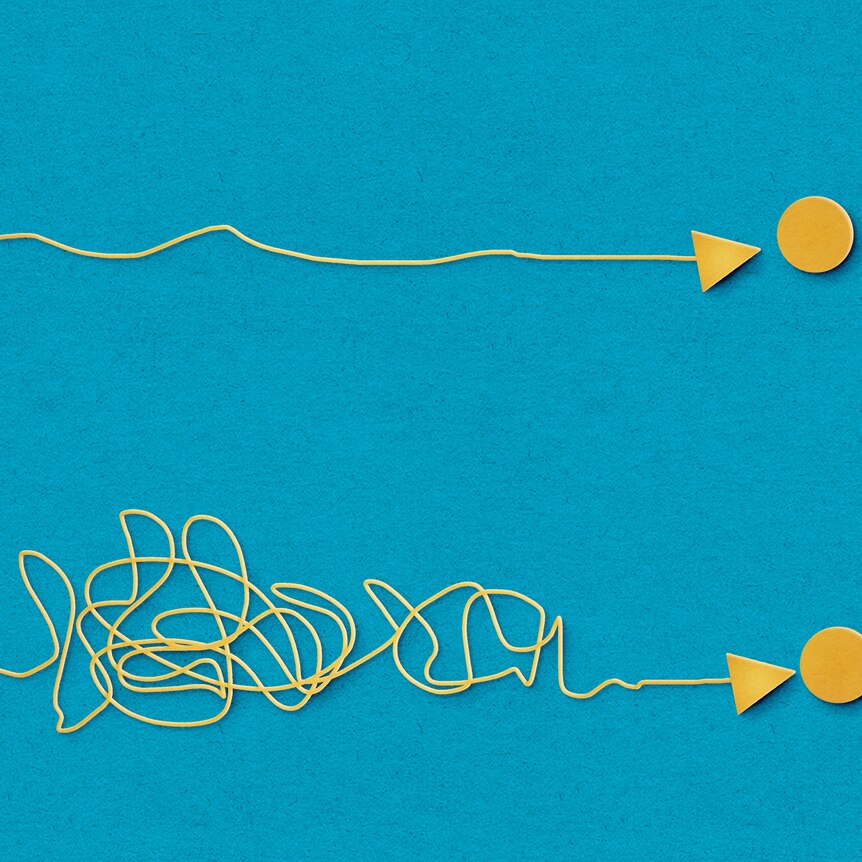 a straight yellow arrow is linking up two yellow dots. Another yellow arrow goes through a maze before linking up two dots.