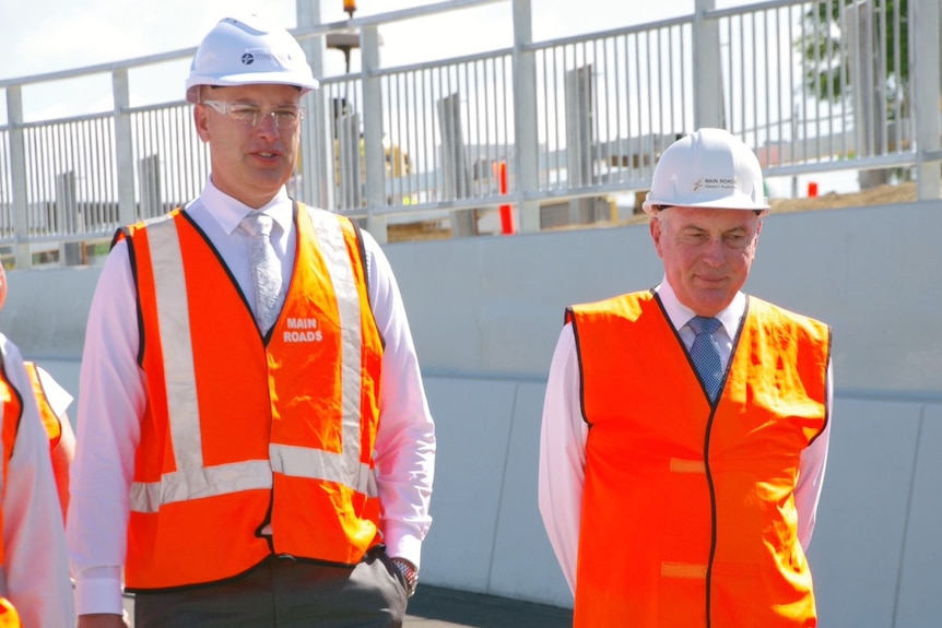 WA Transport Minister Dean Nalder and Federal Infrastructure Minister Warren Truss on a construction site.