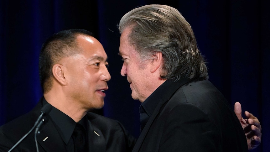 Guo Wengui with Steve bannon.