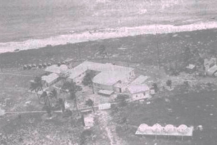 Black and white historical photo of the early days of the Willis Island Meteorological Station, date unknown.