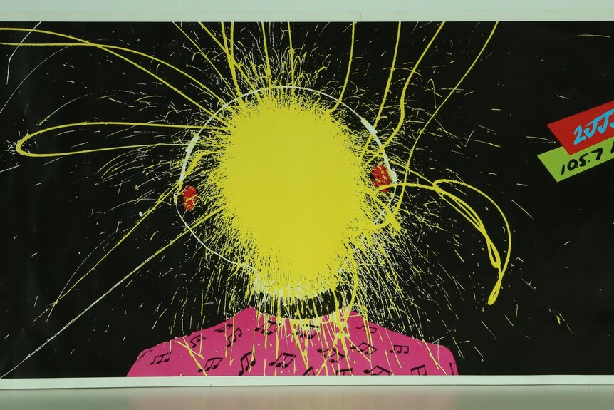 triple-j-2jjj-exploding-head-poster-1982-designer-graeme-davey-3140x1800px