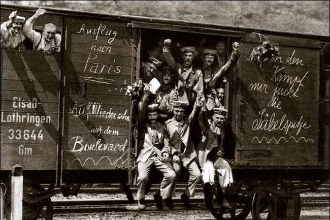 German troops on train 1914