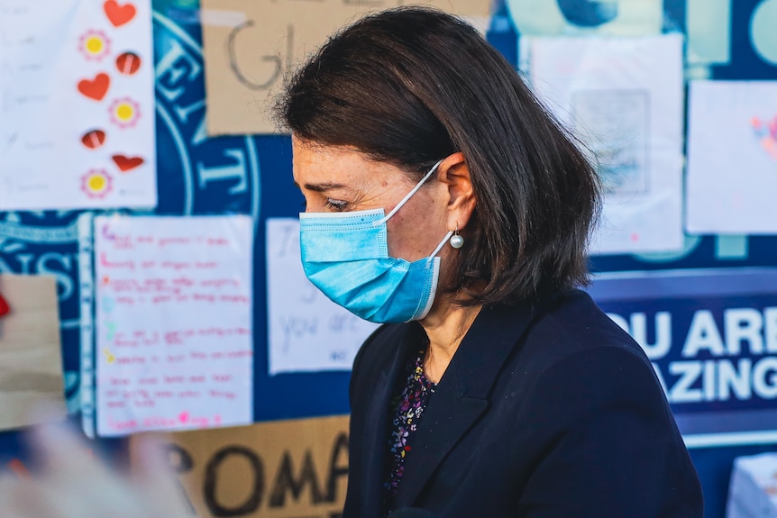 Gladys Berejiklian wearing a mask