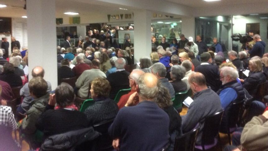 Community meeting at Rosny Bowls Club over proposed development.