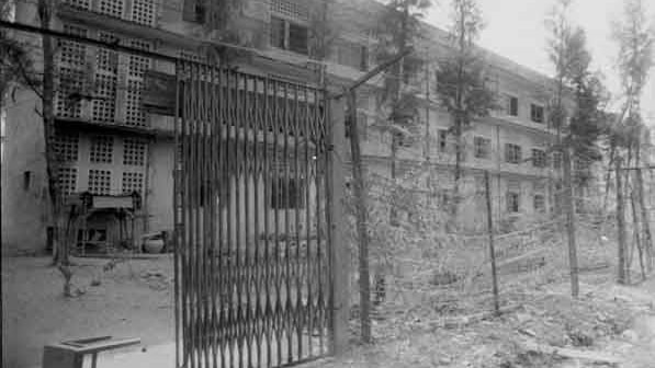 A black and white exterior photo of S-21 prison in Phnom Penh in 1979.