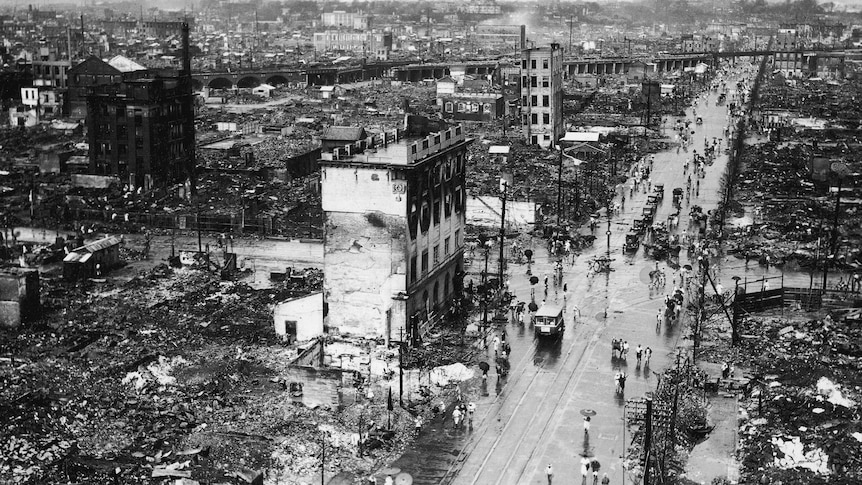 A photograph of earthquake and fire damage in the Japanese city of Tokyo, after the Kanto earthquake of 1923. 