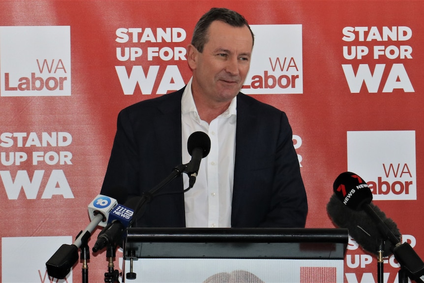 Mark McGowan speaking from the podium at Magenta Marshall's campaign launch.