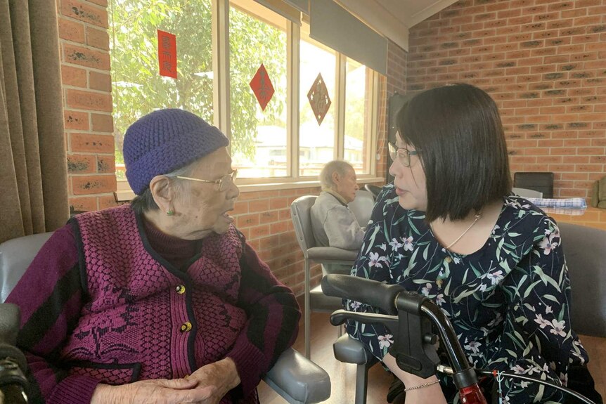 95-yo Grandma Luo and Kat Sheung