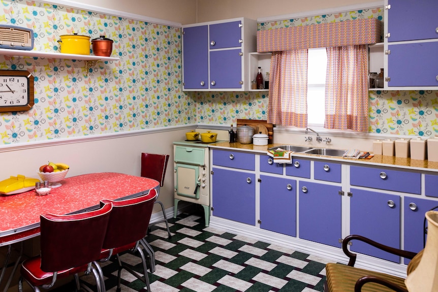 Set of a kitchen from the 1950s.