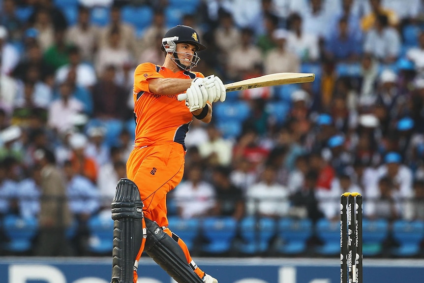 Ryan ten Doeschate laid waste to England's bowlers on his way to 119 runs off 110 balls.