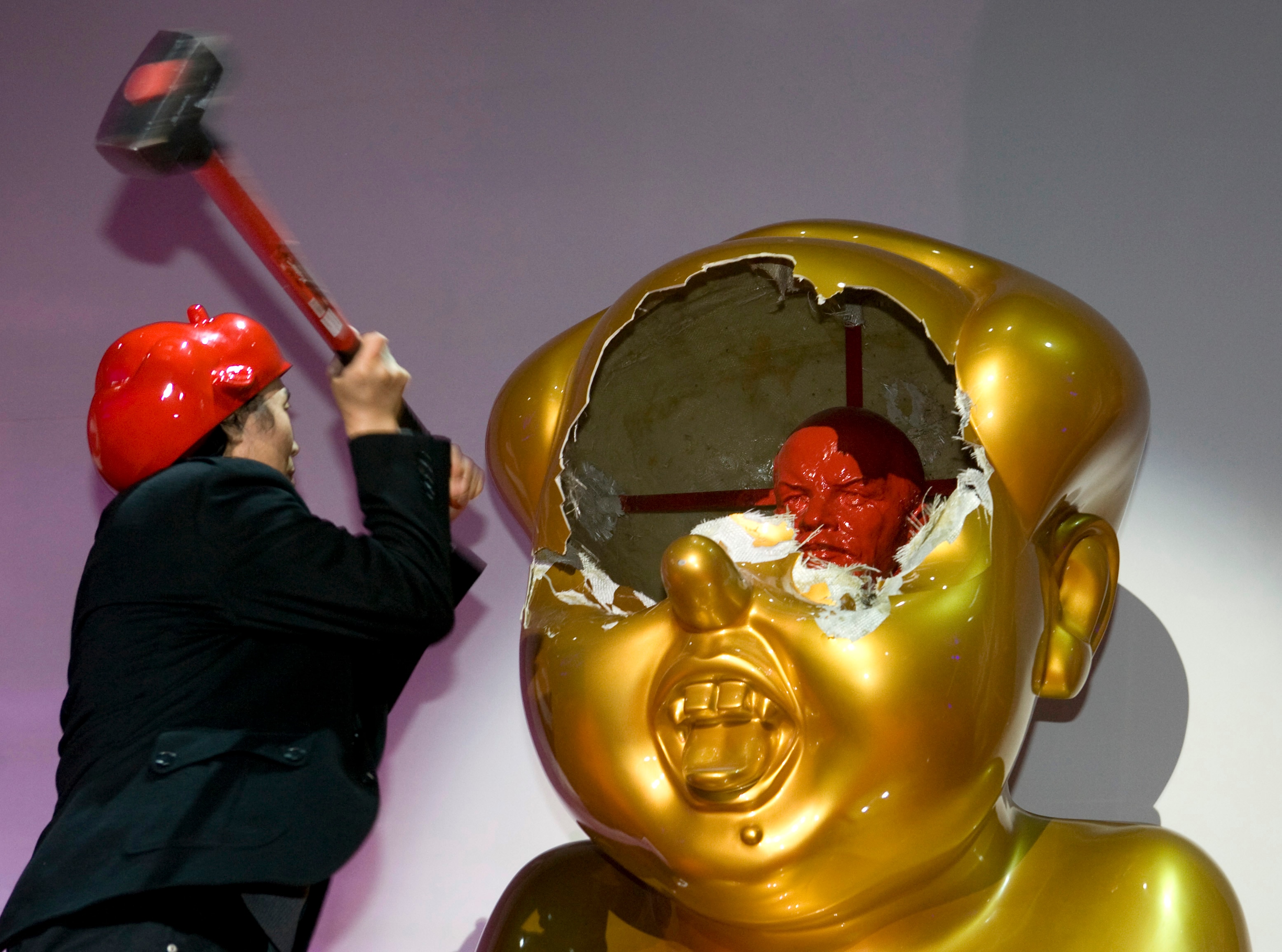 Chinese artist jailed over satirical works of ex-leader Mao Zedong