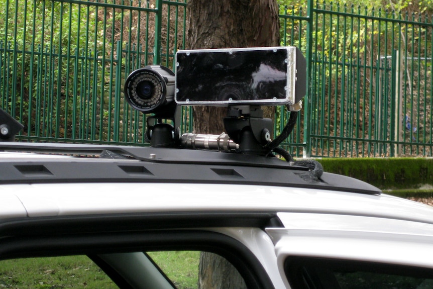 a mobile speed camera fitted onto a vehicle