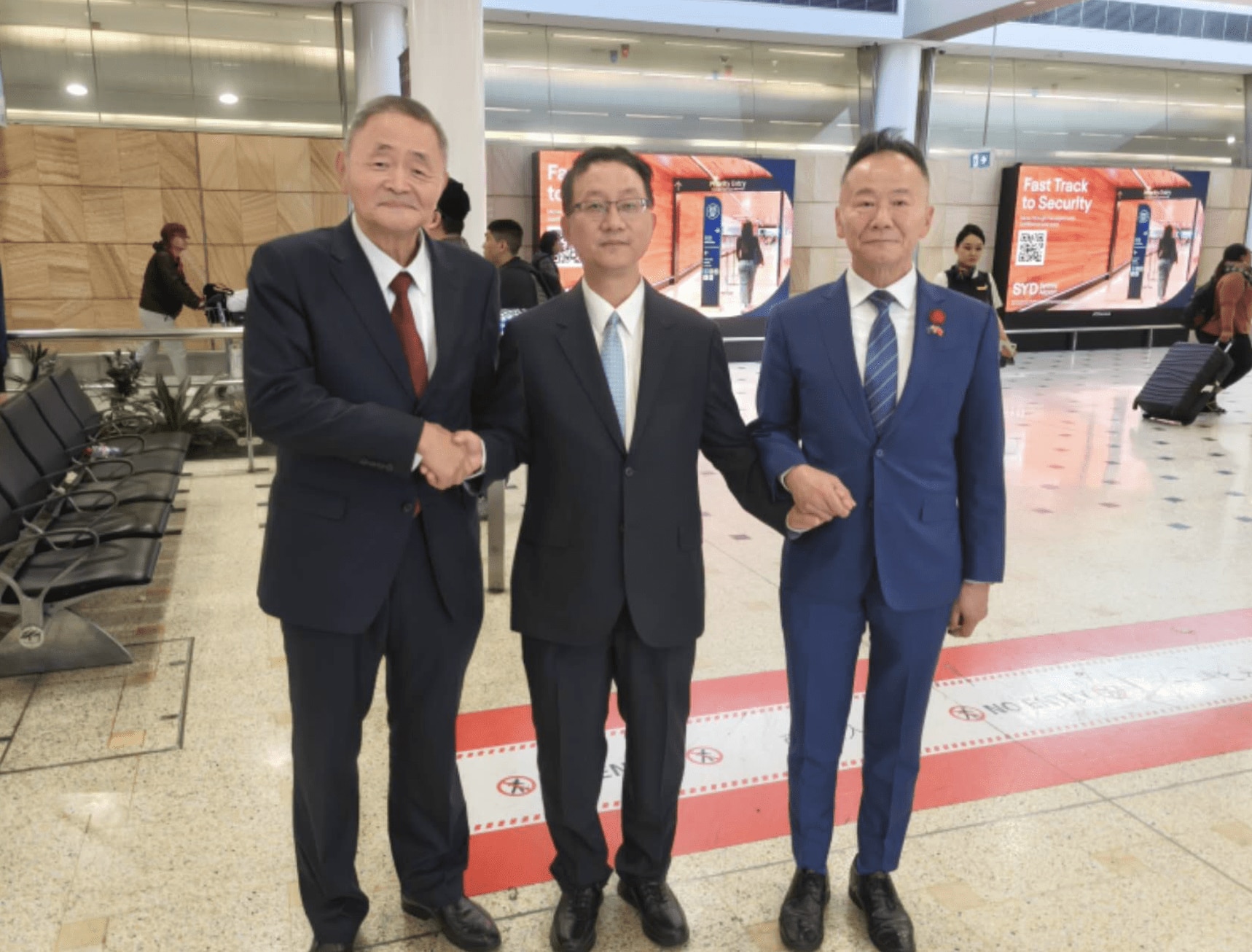 What do we know about China's new ambassador to Australia?