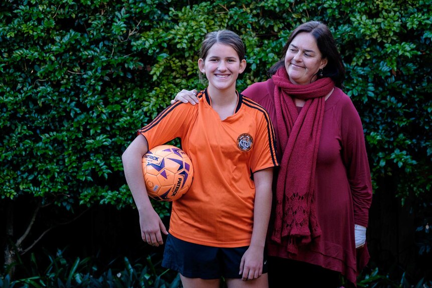 Hazel Duwenbeck with her mum Jenny Curtis