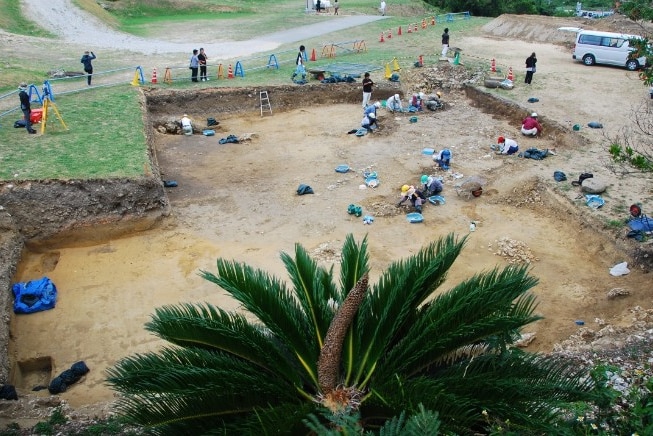 A team of archaeologists' excavate the Katsuren castle site where ancient Roman coin were discovered.