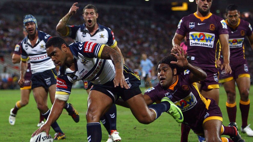 Willie Tonga is expected to make way at right centre for returning Test star Justin Hodges.