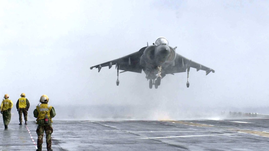 An AV-8B Harrier plane