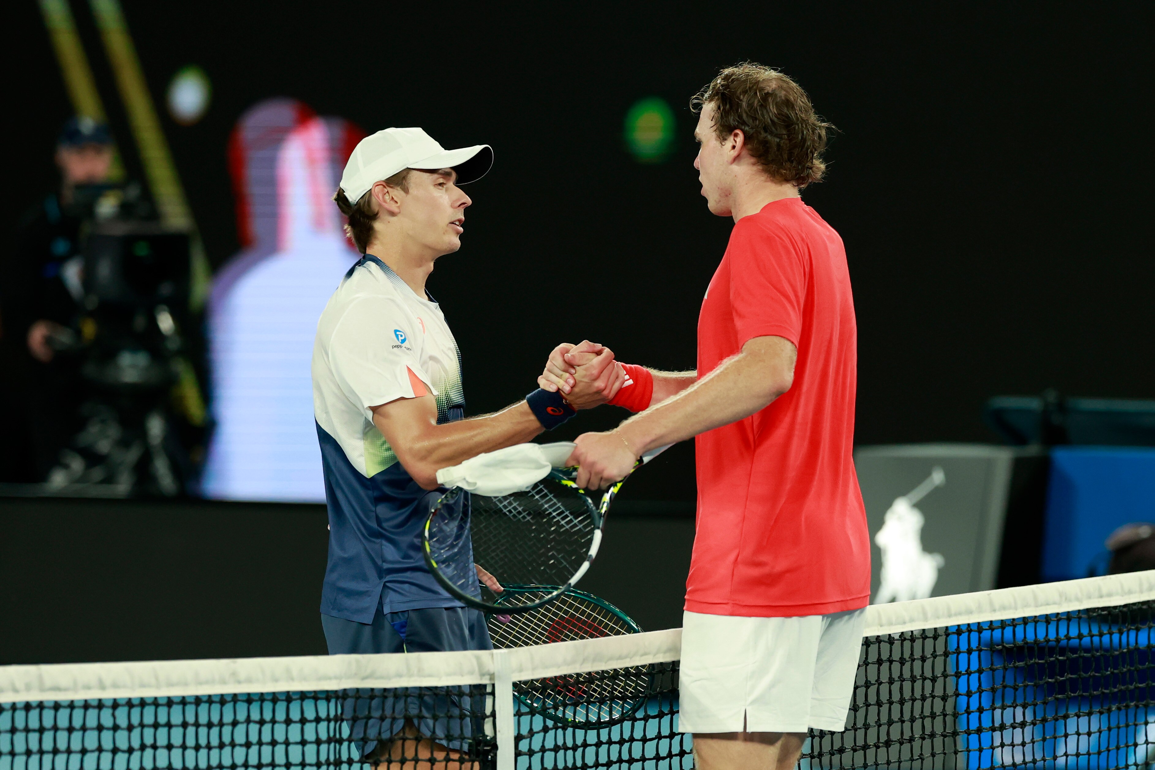 de Minaur finally breaks through, Djokovic and Alcaraz blockbuster awaits episode artwork