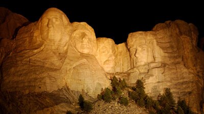 The presidents of Mount Rushmore in the United States are getting cleaned (file photo).