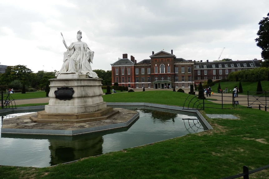 The exterior of the Kensington Palace grounds.